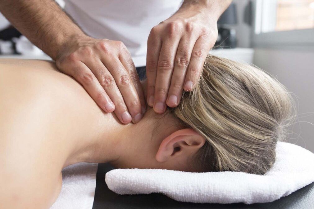 Massage de l'ostéochondrose